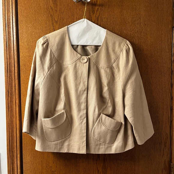 Apt. 9 Jackets & Blazers - Apt. 9 Neutral Tan Cropped Pocket Jacket